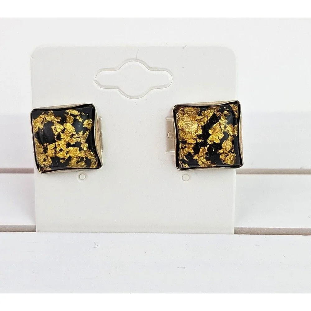 Vintage Cufflinks Gold Tone Filigree Black Foil Red Etched Ovals Unisex 4 Sets